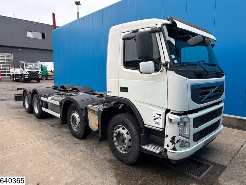 Volvo FM 410 8x4, EURO 5, PTO - Грузовик-шасси: фото 3 Volvo FM 410 8x4, EURO 5, PTO - Грузовик-шасси: фото 3
