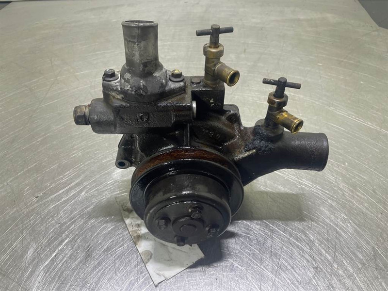 Ahlmann AS900-Cummins B 3.3 T-Coolant pump/Kühlmittelpumpe - Двигатель для Строительной техники: фото 1 Ahlmann AS900-Cummins B 3.3 T-Coolant pump/Kühlmittelpumpe - Двигатель для Строительной техники: фото 1
