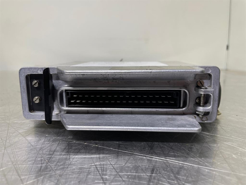 Ahlmann AZ14-ZF 6009304087-Switch kabinet/Schaltschrank - Электрическая система для Строительной техники: фото 3 Ahlmann AZ14-ZF 6009304087-Switch kabinet/Schaltschrank - Электрическая система для Строительной техники: фото 3