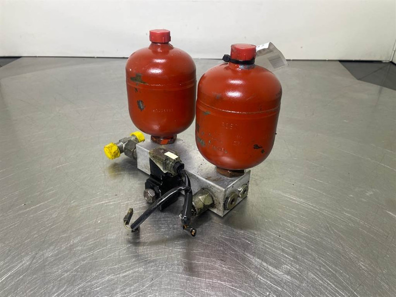 Ahlmann AZ6-4108213A/4108214A-Stabilising module - Гидравлика для Строительной техники: фото 1 Ahlmann AZ6-4108213A/4108214A-Stabilising module - Гидравлика для Строительной техники: фото 1