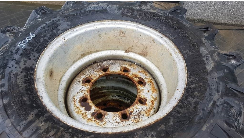 BKT 405/70-20 (16/70-20) - Tyre/Reifen/Band - Шины и диски для Строительной техники: фото 2 BKT 405/70-20 (16/70-20) - Tyre/Reifen/Band - Шины и диски для Строительной техники: фото 2