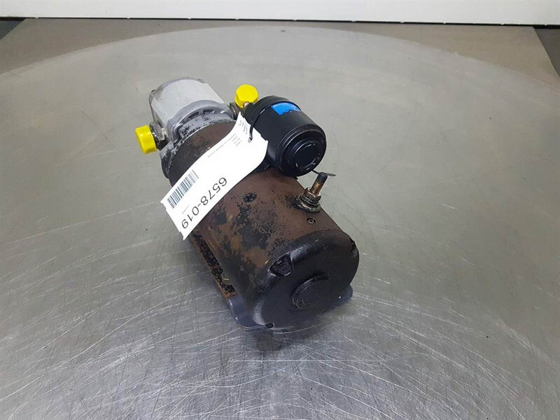 Case 621D-2200943-Haldex-Compact-/steering unit - Гидравлика для Строительной техники: фото 2 Case 621D-2200943-Haldex-Compact-/steering unit - Гидравлика для Строительной техники: фото 2