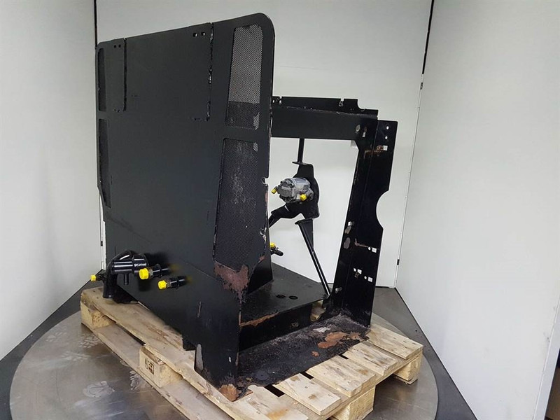 Case 621D-84528083-Tank/Behälter/Reservoir - Гидравлика для Строительной техники: фото 4 Case 621D-84528083-Tank/Behälter/Reservoir - Гидравлика для Строительной техники: фото 4