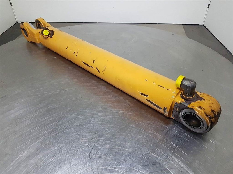 Case 621D - Lifting cylinder/Hubzylinder/Hefcilinder - Гидравлика для Строительной техники: фото 4 Case 621D - Lifting cylinder/Hubzylinder/Hefcilinder - Гидравлика для Строительной техники: фото 4