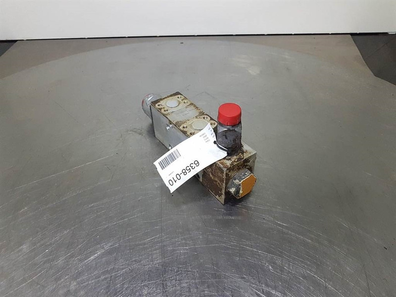 Case 921C - L127968 - Valve/Ventile/Ventiel - Гидравлика для Строительной техники: фото 1 Case 921C - L127968 - Valve/Ventile/Ventiel - Гидравлика для Строительной техники: фото 1