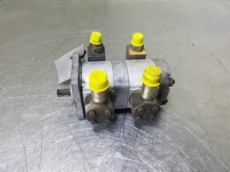 Diesel Kiki - Bosch - 307012-1020 - Gearpump/Zahnr - Гидравлика для Строительной техники: фото 2 Diesel Kiki - Bosch - 307012-1020 - Gearpump/Zahnr - Гидравлика для Строительной техники: фото 2