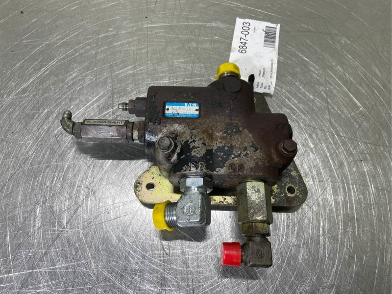 Hitachi ZW95LSD-Eaton 606-9207-002-Valve/Ventile/Ventiel - Гидравлика для Строительной техники: фото 1 Hitachi ZW95LSD-Eaton 606-9207-002-Valve/Ventile/Ventiel - Гидравлика для Строительной техники: фото 1