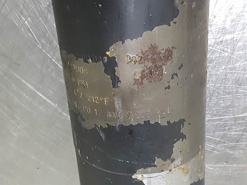 JCB 426E AGRI HT-32/925790-Accumulator/Hydrospeicher - Гидравлика для Строительной техники: фото 5 JCB 426E AGRI HT-32/925790-Accumulator/Hydrospeicher - Гидравлика для Строительной техники: фото 5