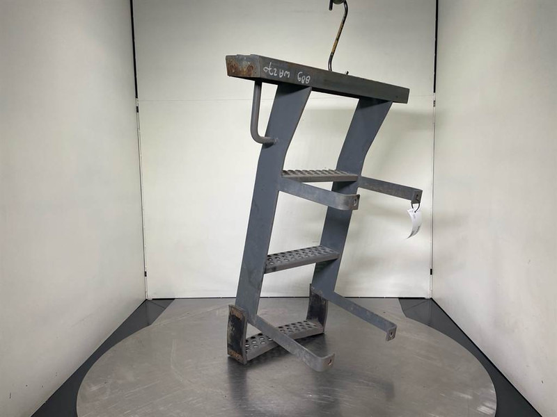 Komatsu WA270-3 - Stair panel/Trittstufen/Traptreden - Рама/ Шасси для Строительной техники: фото 4 Komatsu WA270-3 - Stair panel/Trittstufen/Traptreden - Рама/ Шасси для Строительной техники: фото 4