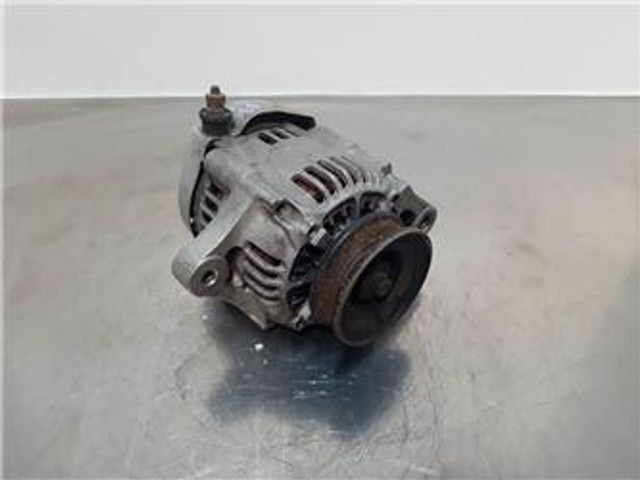 Kubota 12V 30A - Alternator/Lichtmaschine/Dynamo - Двигатель для Строительной техники: фото 1 Kubota 12V 30A - Alternator/Lichtmaschine/Dynamo - Двигатель для Строительной техники: фото 1
