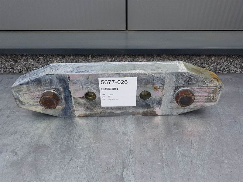 Liebherr L514 - 9069624 - Girder/Balken - Рама/ Шасси: фото 3 Liebherr L514 - 9069624 - Girder/Balken - Рама/ Шасси: фото 3