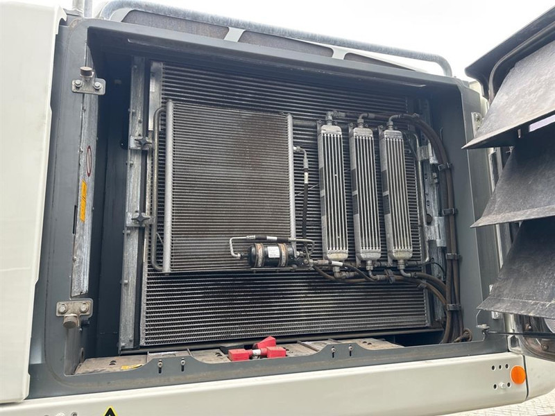 Перегружатель для транспортировки мусора Liebherr LH 40 M Litronic Material Handler: фото 16