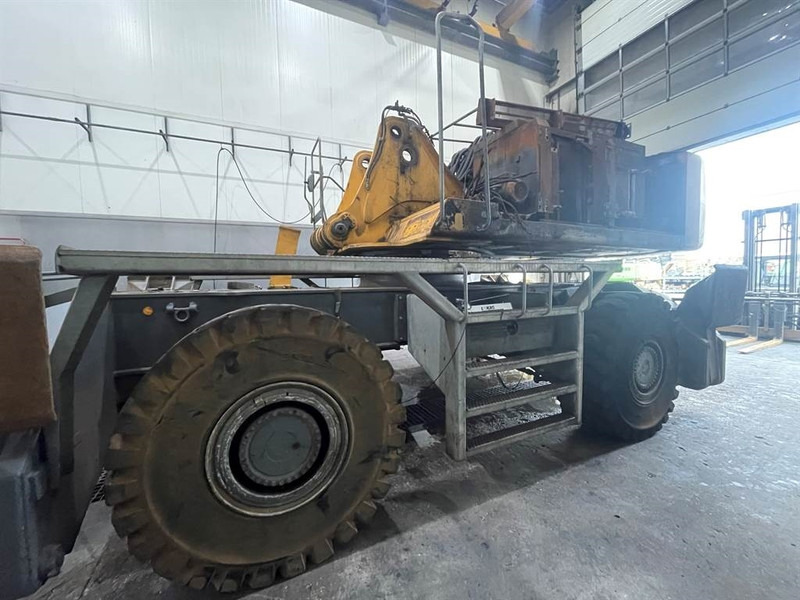 Liebherr LH 80 - (For parts) - Перегружатель: фото 4 Liebherr LH 80 - (For parts) - Перегружатель: фото 4