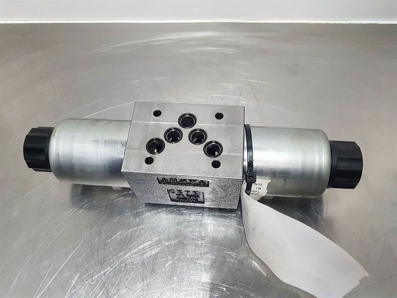 Parker D3W002CNJW42 - Valve/Ventile/Ventiel - Гидравлика для Строительной техники: фото 3 Parker D3W002CNJW42 - Valve/Ventile/Ventiel - Гидравлика для Строительной техники: фото 3