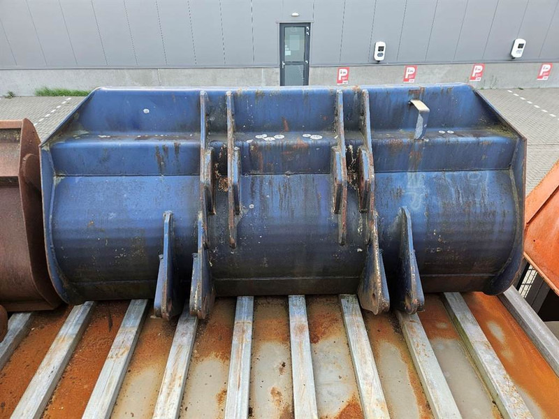 Schaeff SKL863-SKL861-Bucket/Schaufel/Dichte bak - Ковш: фото 3 Schaeff SKL863-SKL861-Bucket/Schaufel/Dichte bak - Ковш: фото 3