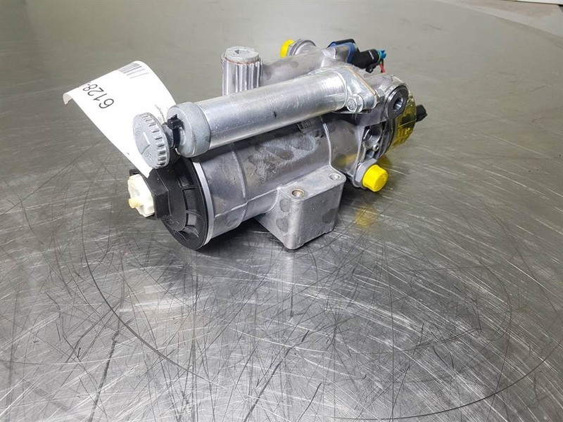 Sennebogen 818-SE1717-Fuel filter/Kraftstofffilter - Двигатель и запчасти для Строительной техники: фото 3 Sennebogen 818-SE1717-Fuel filter/Kraftstofffilter - Двигатель и запчасти для Строительной техники: фото 3