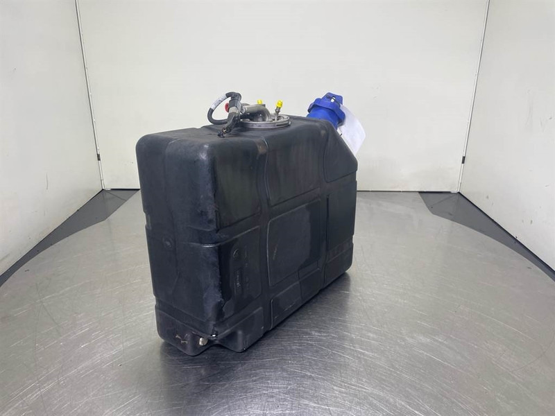Sennebogen 835E-Cummins 4387616-AdBlue tank - Рама/ Шасси для Строительной техники: фото 5 Sennebogen 835E-Cummins 4387616-AdBlue tank - Рама/ Шасси для Строительной техники: фото 5