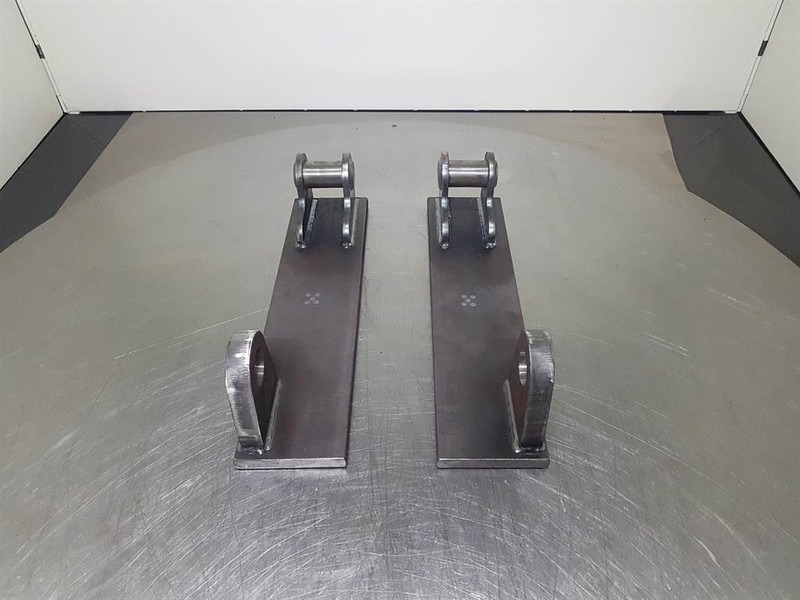 Terex Schaeff TL/SKL-Ø50MM-Adapter plate/Adapterplatte/Aanlasoor - Сцепное устройство для Строительной техники: фото 2 Terex Schaeff TL/SKL-Ø50MM-Adapter plate/Adapterplatte/Aanlasoor - Сцепное устройство для Строительной техники: фото 2