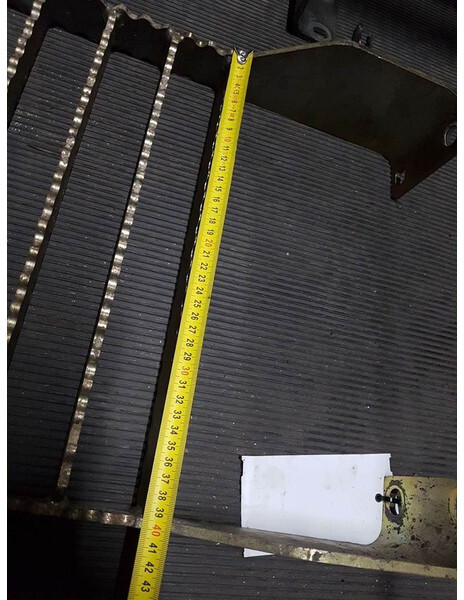 Terex TL210-0455006044-Stair panel/Trittstufen/Traptrede - Рама/ Шасси для Строительной техники: фото 5 Terex TL210-0455006044-Stair panel/Trittstufen/Traptrede - Рама/ Шасси для Строительной техники: фото 5