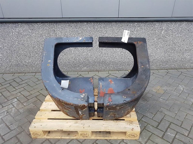 Terex TL210-0456006121/0456006122-Counterweight - Рама/ Шасси для Строительной техники: фото 1 Terex TL210-0456006121/0456006122-Counterweight - Рама/ Шасси для Строительной техники: фото 1