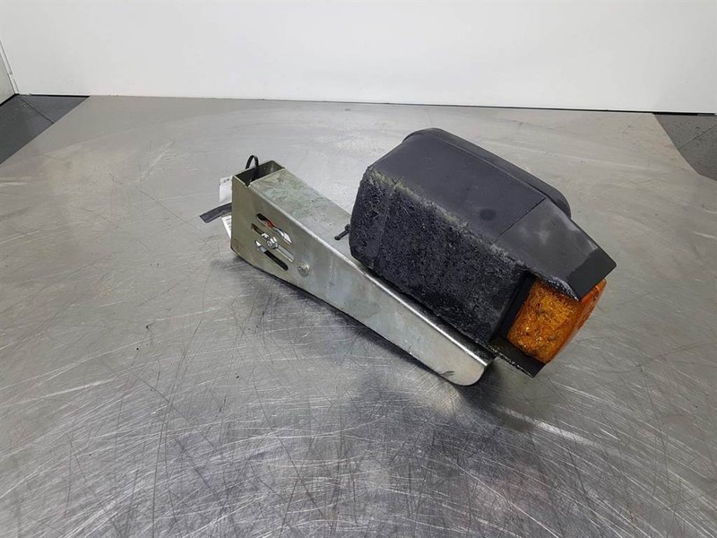 Terex TL260-0455003002-Light/Leuchte/Verlichting - Электрическая система для Строительной техники: фото 2 Terex TL260-0455003002-Light/Leuchte/Verlichting - Электрическая система для Строительной техники: фото 2