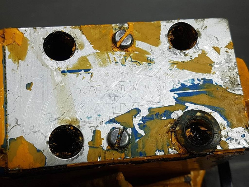 Vickers DG4V32BMUG760 - Valve/Ventile/Ventiel - Гидравлика для Строительной техники: фото 3 Vickers DG4V32BMUG760 - Valve/Ventile/Ventiel - Гидравлика для Строительной техники: фото 3