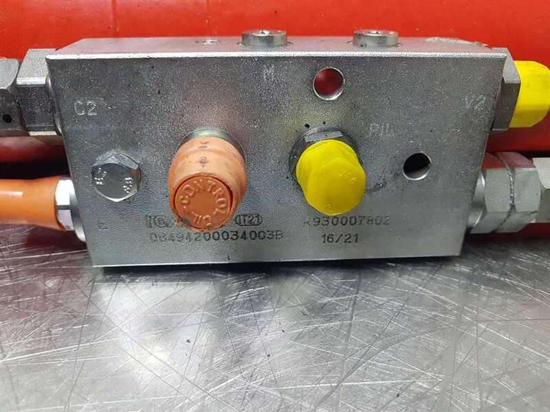 Yanmar V70 Speeder-5906000600-Tilt cylinder/Kippzylinder - Гидравлика для Строительной техники: фото 5 Yanmar V70 Speeder-5906000600-Tilt cylinder/Kippzylinder - Гидравлика для Строительной техники: фото 5