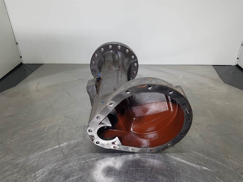 ZF AV-230 - Axle housing/Achskörper/Astrechter - Ось и запчасти для Строительной техники: фото 2 ZF AV-230 - Axle housing/Achskörper/Astrechter - Ось и запчасти для Строительной техники: фото 2
