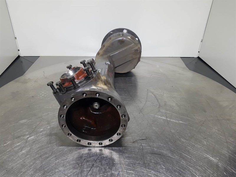 ZF AV-230 - Axle housing/Achskörper/Astrechter - Ось и запчасти для Строительной техники: фото 2 ZF AV-230 - Axle housing/Achskörper/Astrechter - Ось и запчасти для Строительной техники: фото 2