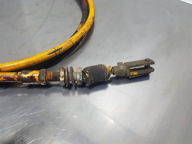 Zettelmeyer ZL801 - Handbrake cable/Bremszug/Handremkabel - Рама/ Шасси для Строительной техники: фото 3 Zettelmeyer ZL801 - Handbrake cable/Bremszug/Handremkabel - Рама/ Шасси для Строительной техники: фото 3