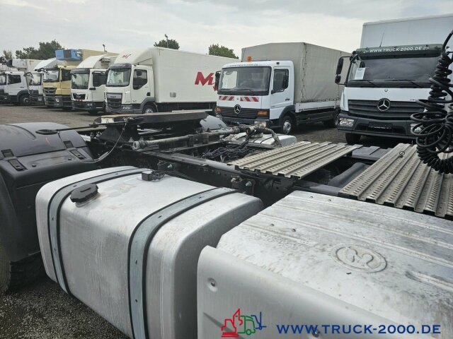 MAN TGX 18.500 XL 4x4 H Kipphyd. Bett Kühlschrank - Тягач: фото 5 MAN TGX 18.500 XL 4x4 H Kipphyd. Bett Kühlschrank - Тягач: фото 5
