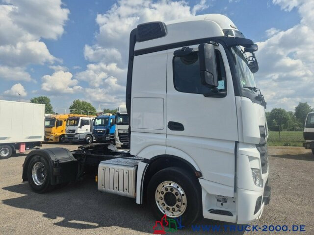 Mercedes-Benz Actros 1846 Giga Space Retarder 2 Betten - Тягач: фото 5 Mercedes-Benz Actros 1846 Giga Space Retarder 2 Betten - Тягач: фото 5