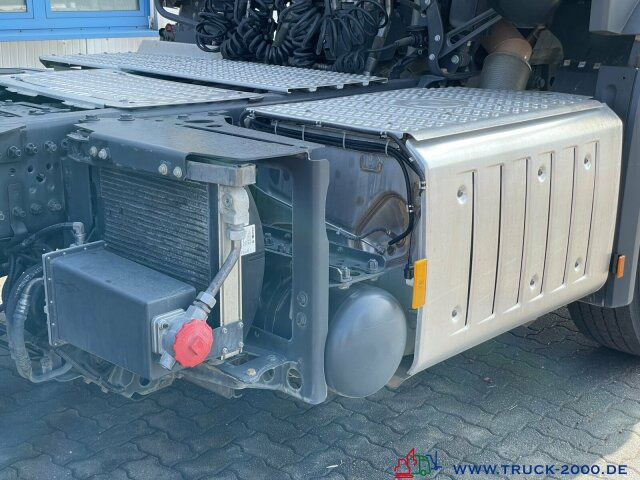 Mercedes-Benz Arocs 1846 4x4 (HAD) Kipphydraulik Euro 6 1.Hand - Тягач: фото 3 Mercedes-Benz Arocs 1846 4x4 (HAD) Kipphydraulik Euro 6 1.Hand - Тягач: фото 3