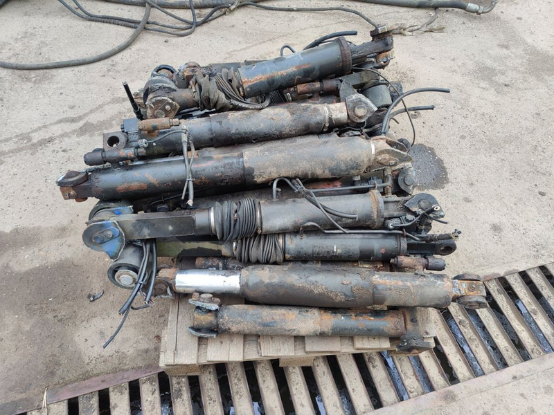 HYVA Pistons hydraulic cylinders / hydraulisch - Гидравлика: фото 5 HYVA Pistons hydraulic cylinders / hydraulisch - Гидравлика: фото 5