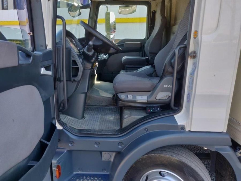 MAN TGL 12.210 Automaat euro4 - Грузовик с закрытым кузовом: фото 5 MAN TGL 12.210 Automaat euro4 - Грузовик с закрытым кузовом: фото 5