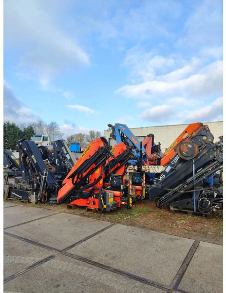 Palfinger Autolaadkranen / vrachtwagenkranen / kranen Cranes Palfinger / HIAB / Fassi / Effer - Мобильный кран: фото 2 Palfinger Autolaadkranen / vrachtwagenkranen / kranen Cranes Palfinger / HIAB / Fassi / Effer - Мобильный кран: фото 2