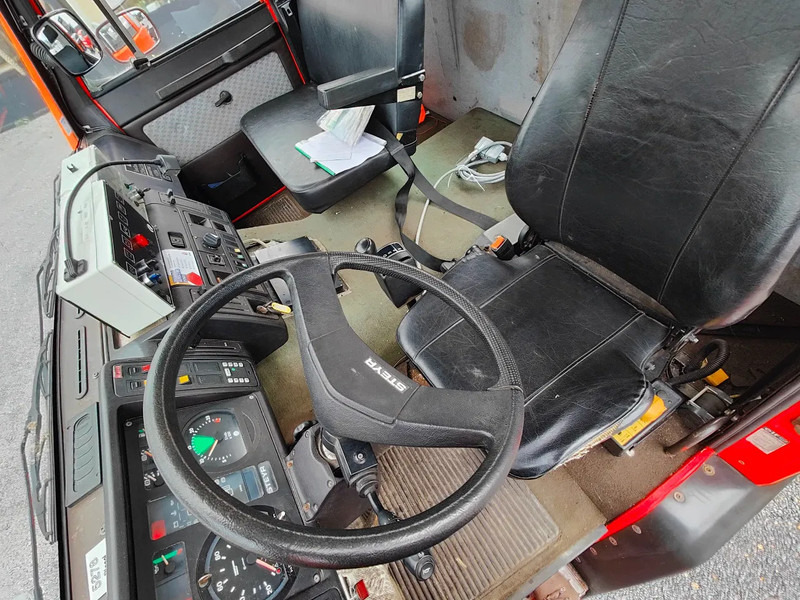 Крюковой мультилифт Steyr 19S31 19S32 Container Marrel: фото 9