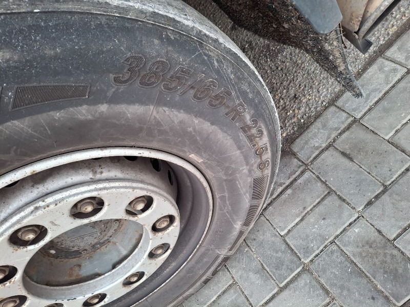 DAF XF 105.460 - Грузовик-шасси: фото 4 DAF XF 105.460 - Грузовик-шасси: фото 4