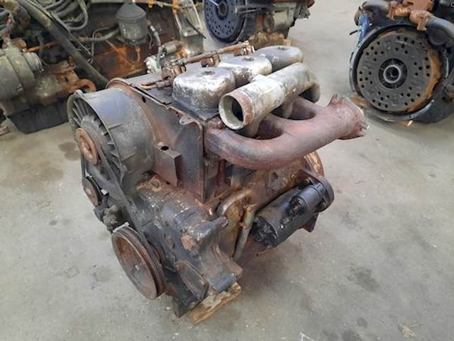 Deutz F3L912 - Двигатель: фото 2 Deutz F3L912 - Двигатель: фото 2