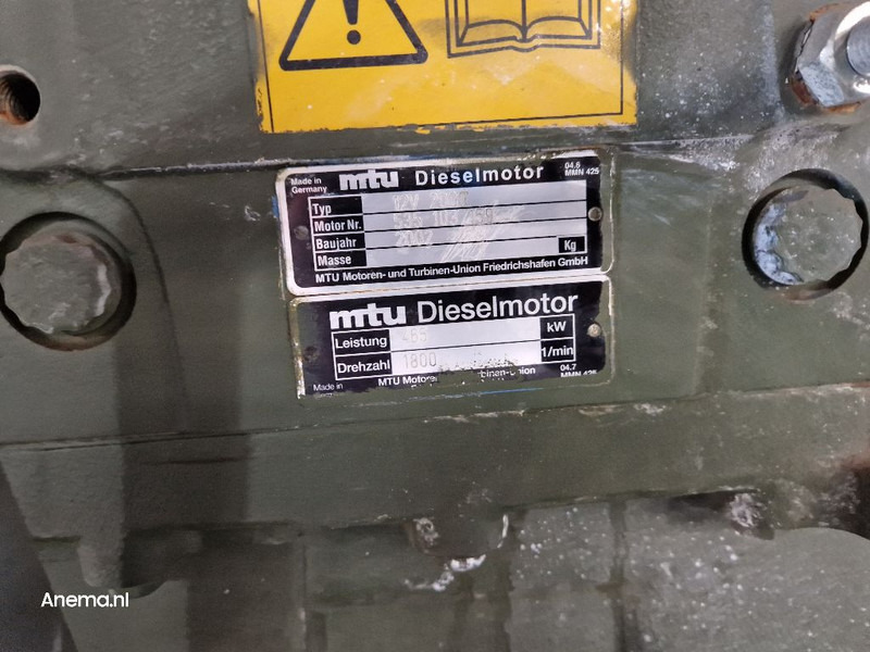 MTU (MERCEDES-BENZ) 12V 2000 - Двигатель: фото 2 MTU (MERCEDES-BENZ) 12V 2000 - Двигатель: фото 2