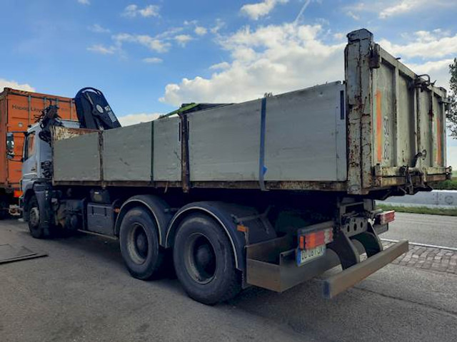 Mercedes-Benz 2633 6X4 - Самосвал: фото 5 Mercedes-Benz 2633 6X4 - Самосвал: фото 5