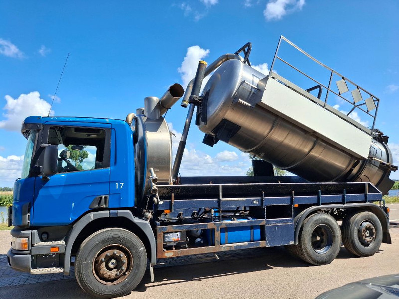 Scania P114 GB6X2*4 NA 90190 - Ассенизатор: фото 1 Scania P114 GB6X2*4 NA 90190 - Ассенизатор: фото 1