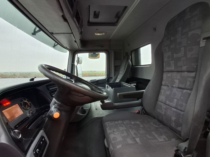 Mercedes-Benz ACTROS 2041 AS 4x4 - Тягач: фото 4 Mercedes-Benz ACTROS 2041 AS 4x4 - Тягач: фото 4