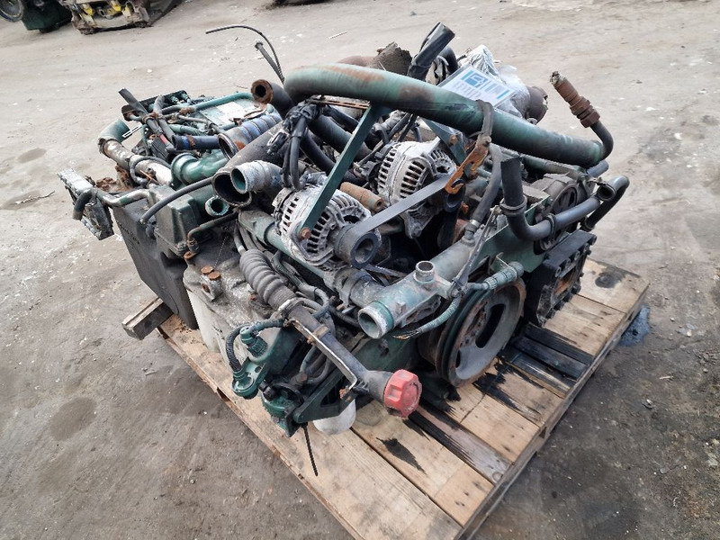 Volvo DH12D340 - Двигатель: фото 4 Volvo DH12D340 - Двигатель: фото 4
