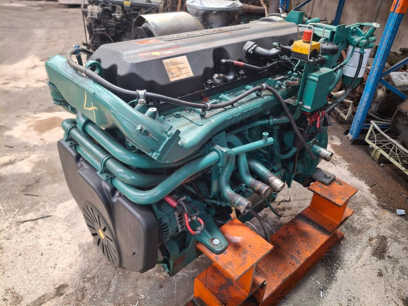 Двигатель Volvo PENTA D9A2J MH: фото 9