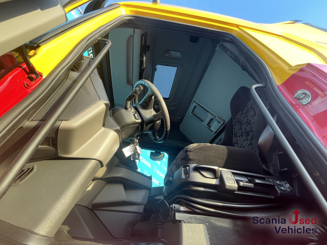 SCANIA S 450 A4x2NA DIFF-L PARK AIRCO RETARDER HYDRO - Тягач: фото 2 SCANIA S 450 A4x2NA DIFF-L PARK AIRCO RETARDER HYDRO - Тягач: фото 2