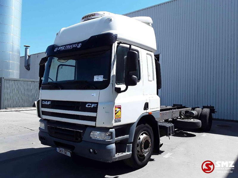 DAF 75 CF 310 manual - Грузовик-шасси: фото 3 DAF 75 CF 310 manual - Грузовик-шасси: фото 3