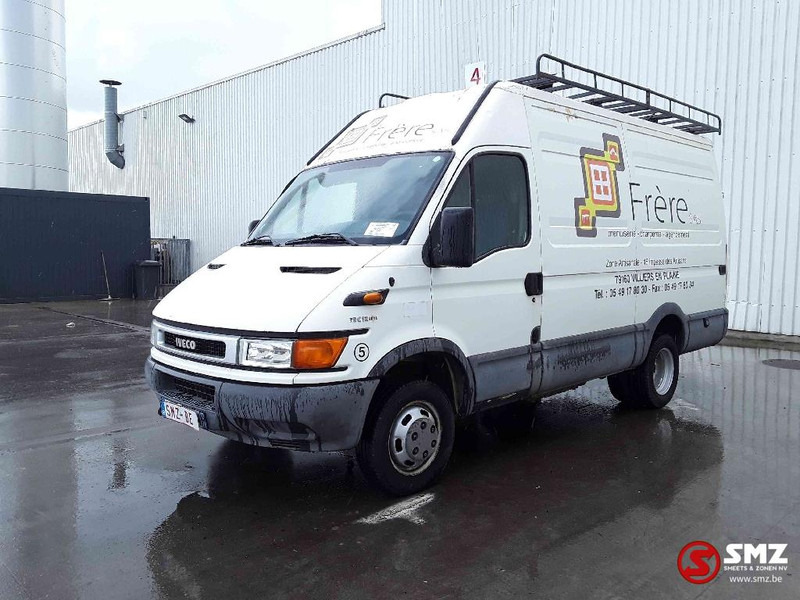 Iveco Daily 35 S 13 - Цельнометаллический фургон: фото 3 Iveco Daily 35 S 13 - Цельнометаллический фургон: фото 3