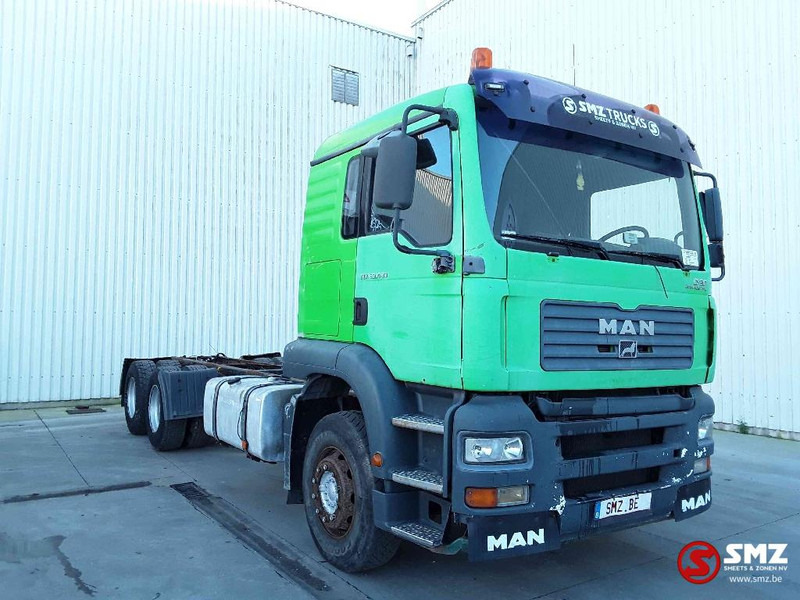 MAN TGA 33.430 problem boite/gearbox - Грузовик-шасси: фото 1 MAN TGA 33.430 problem boite/gearbox - Грузовик-шасси: фото 1