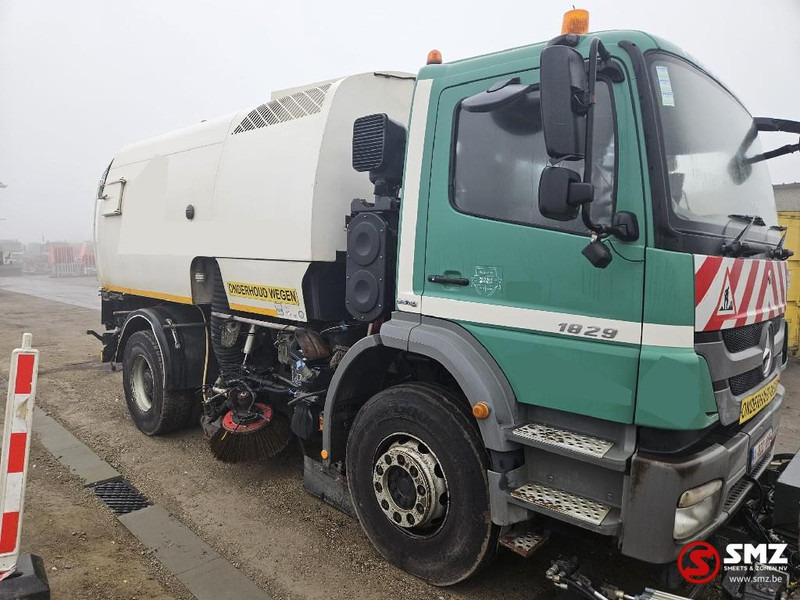 Mercedes-Benz 1828 bucher schorling fant 8000 - Подметально-уборочная машина: фото 1 Mercedes-Benz 1828 bucher schorling fant 8000 - Подметально-уборочная машина: фото 1